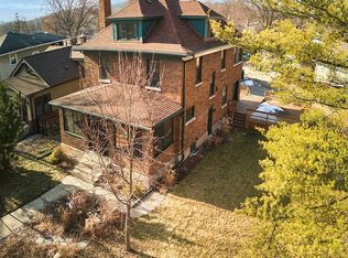 604 Cedar Lake Rd S, Minneapolis, MN 55405