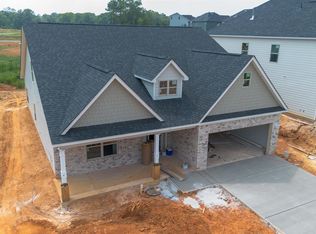 209 Cedar Leaf Trl, Bonaire, GA