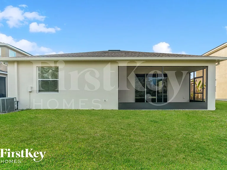 20241 Merry Oak Ave — Photo 15