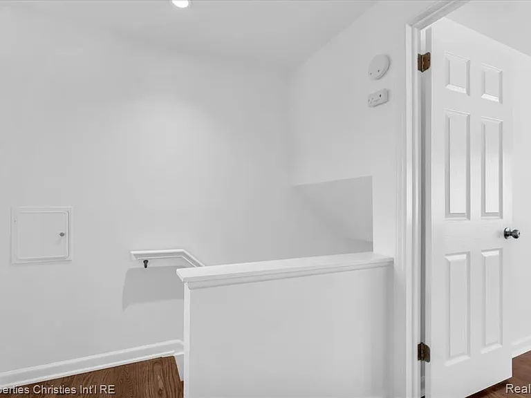 1035 N Old Woodward Ave #5 — Photo 16
