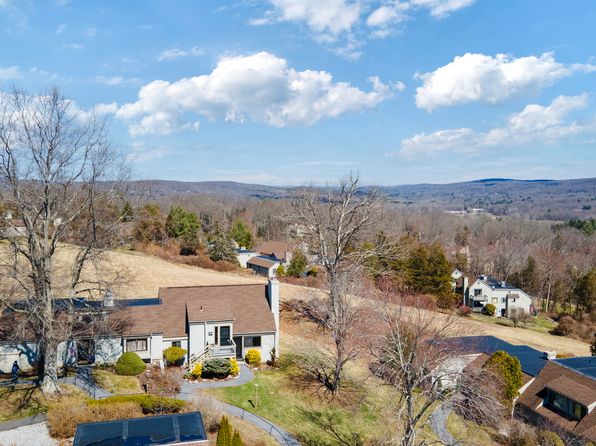 224 Heritage Vlg #B, Southbury, CT 06488