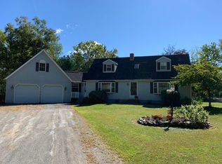 20 Foss Hill Rd, Benton, ME 04901