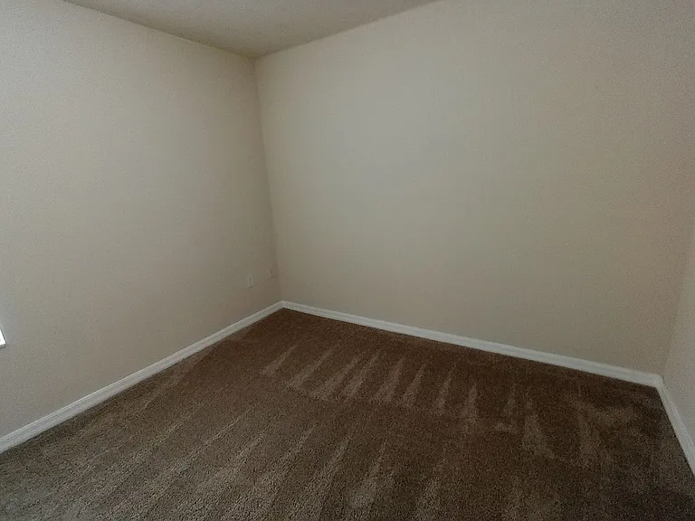 880 E Columbia Ave — Photo 22
