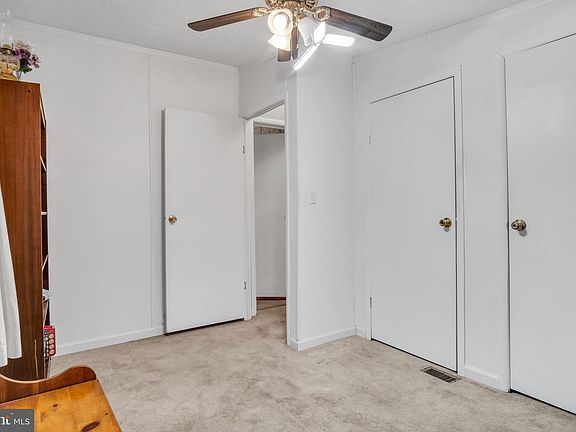 5th image of 84 Buttonwood Dr