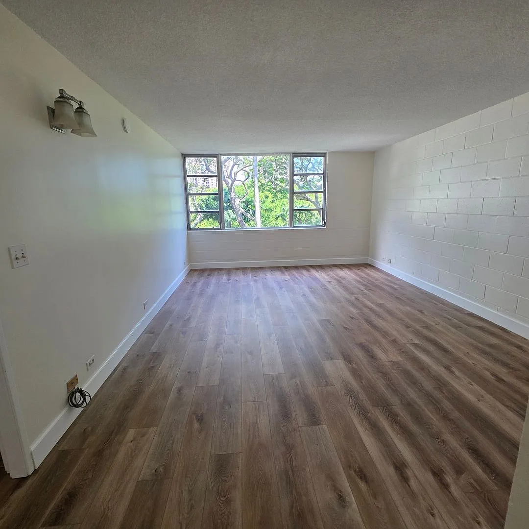 Newly Renovated 3-Bedroom, 2-Bath Unit Near Pearlridge Shopping Center — Photo 2