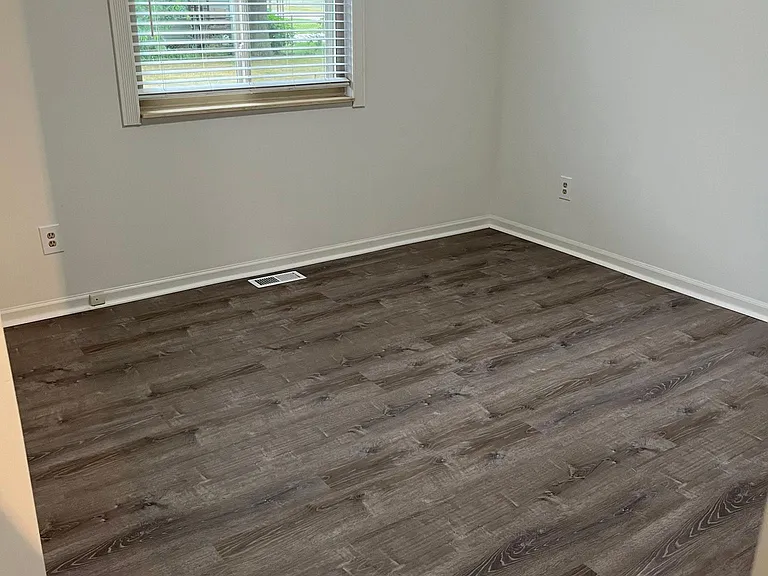 3080 Eastern Ave — Photo 10