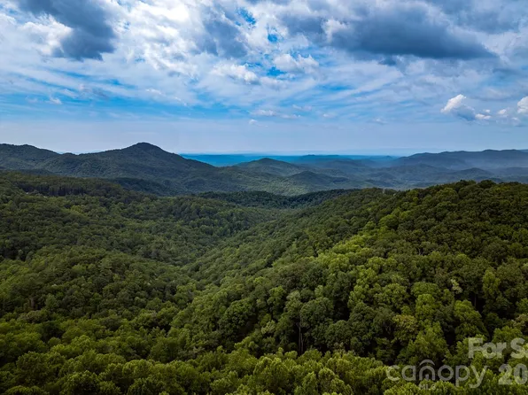 4 Old Orchard Rd #4, Blowing Rock, NC 28605