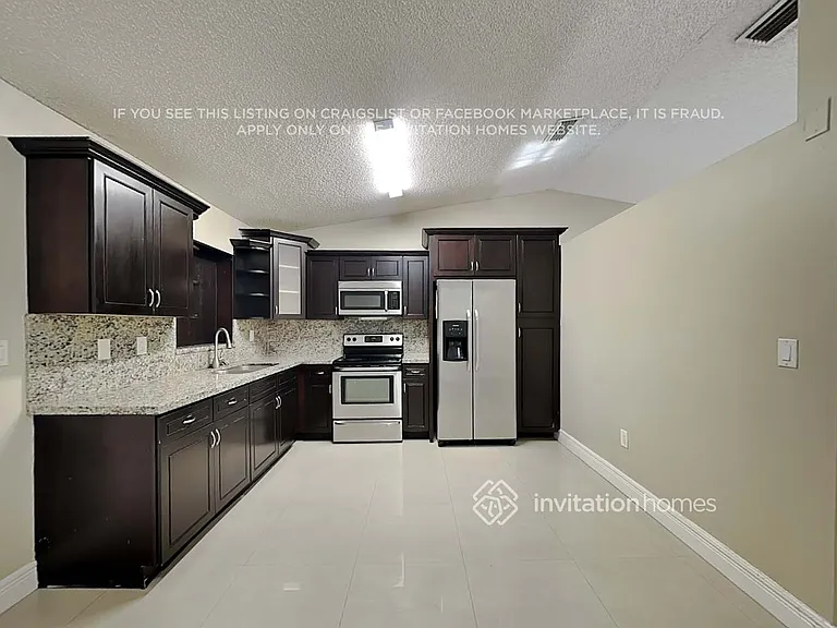 14867 SW 56th Ter — Photo 8
