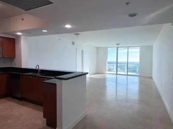 14951 Royal Oaks Lane #1607, North Miami, FL 33181