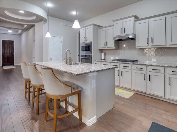 1712 Yellowthroat Dr, Little Elm, TX 75068