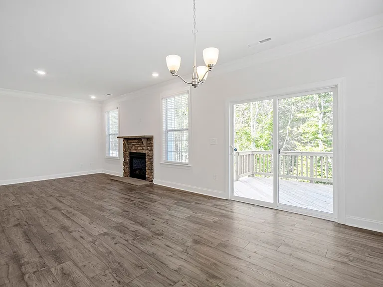 420 Preston Rd — Photo 12