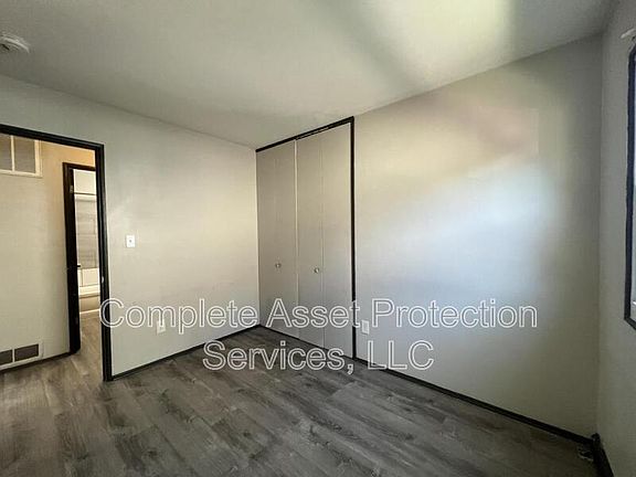 3rd image of 6738 Illinois Ave