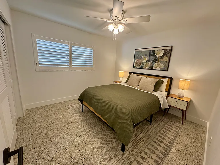638 Geneva Pl — Photo 23