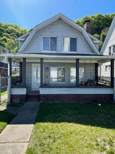 605 Freeport Rd, Creighton, PA, 15030