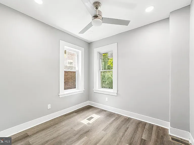 491 Stuyvesant Ave — Photo 15
