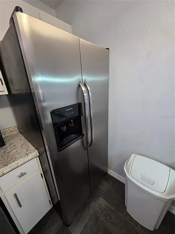 4 bed, 4.0 bath, 1177 sqft, $1,850 — Photo 4