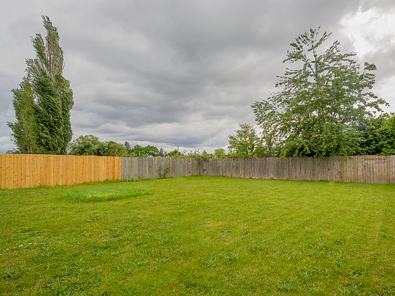 4th image of 15706 54th Street Ct E