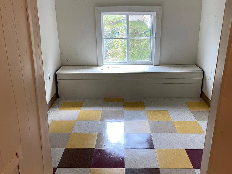 139 Hume Ave — Photo 14