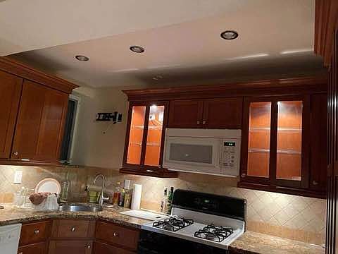 2nd image of 158 Bay 46 St #1