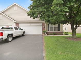8206 Tremont Ln, Joliet, IL 60431