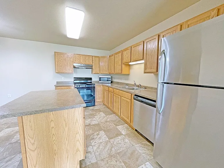 Northern Plains Apartments — Photo 3