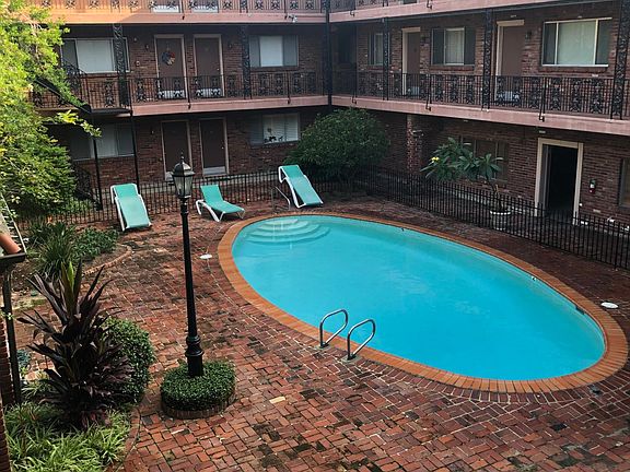 3rd image of 3201 Saint Charles Ave APT 227