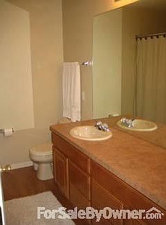 5th image of 1407 N Yorkshire Dr