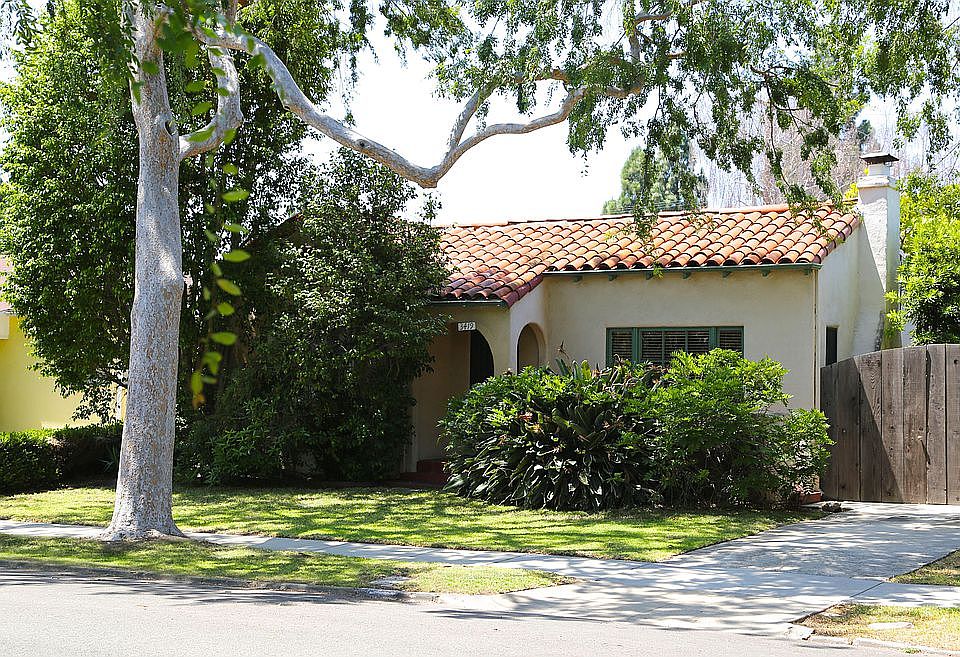 1st image of 3419 Sherbourne Dr
