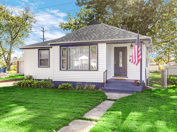 7432 S McCook Ave, Hammond, IN 46323