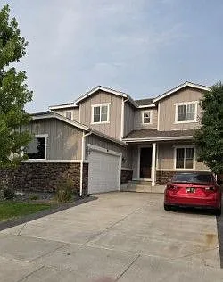 92 Homestead Way — Photo 2
