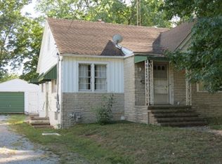 305 Winters St, Du Quoin, IL 62832