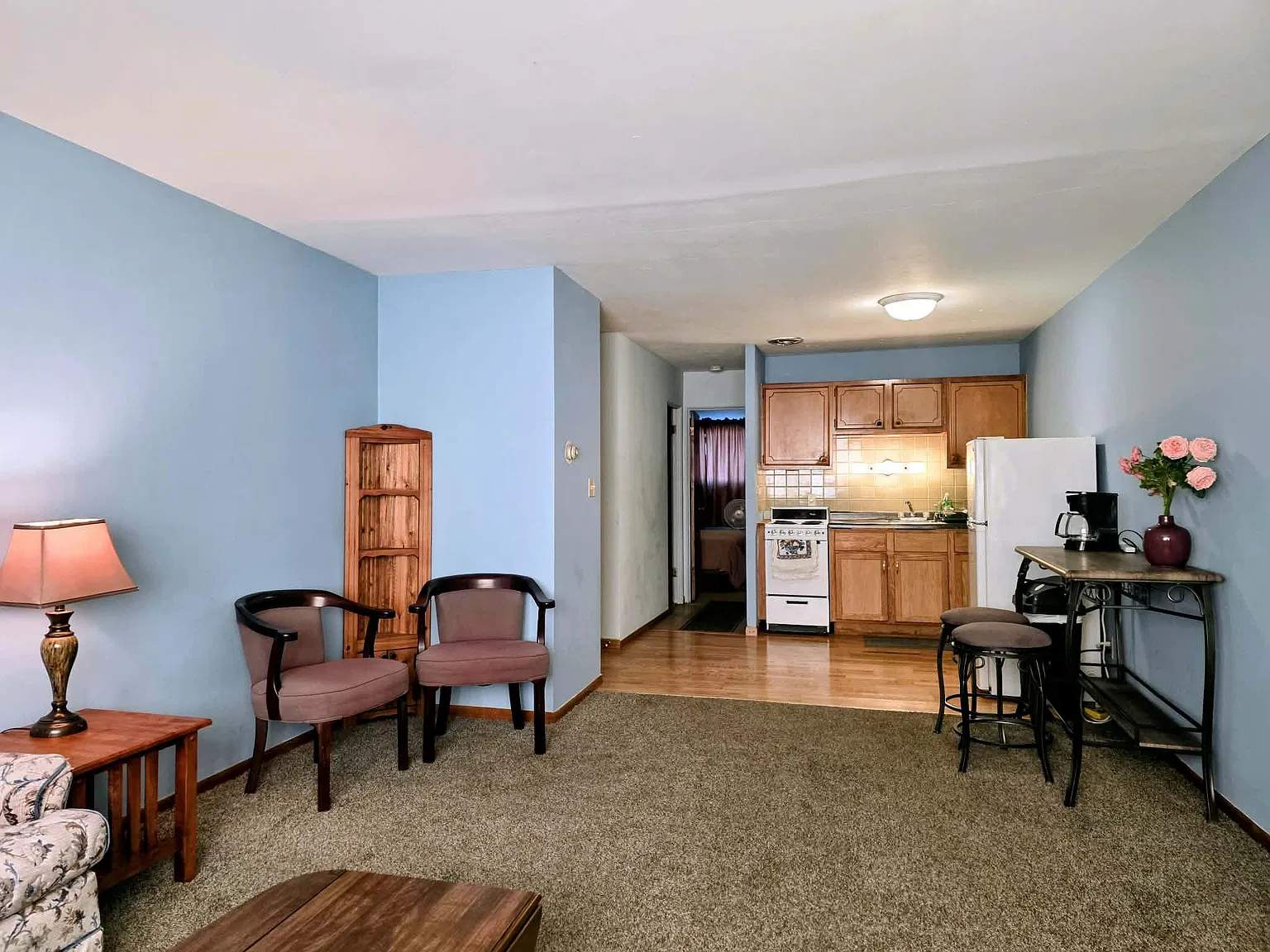 1 bed, 675 sqft, $1,200 — Photo 4