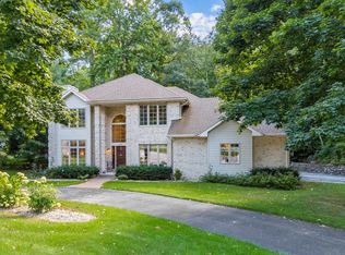 610 Antelope Trl, Green Bay, WI 54313