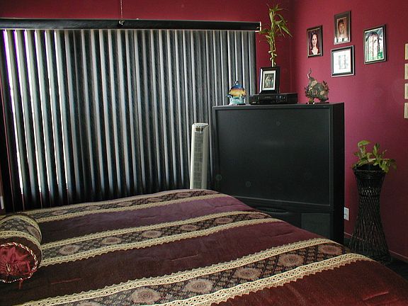 Lg Master Bedroom