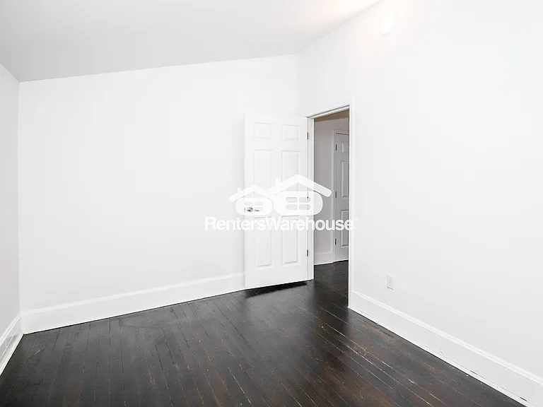 1322 Yecker Ave — Photo 4