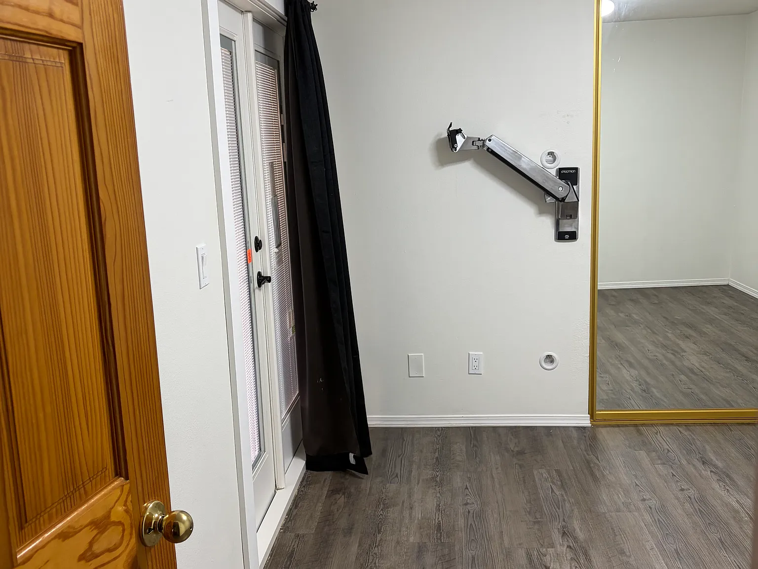 3 bed, 1377 sqft, $1,500 — Photo 3