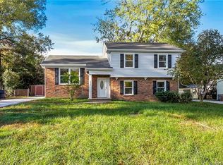 5830 Barrington Dr #8, Charlotte, NC 28215