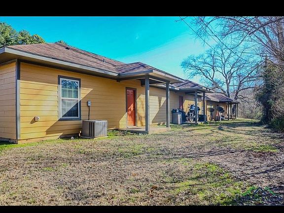 2nd image of 1120 Creekwood Ln #252