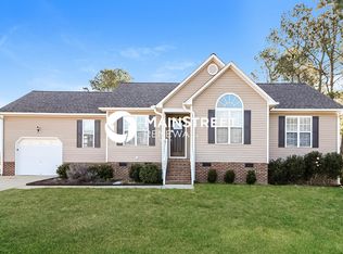 6017 Willow Crest Ln, Willow Spring, NC 27592