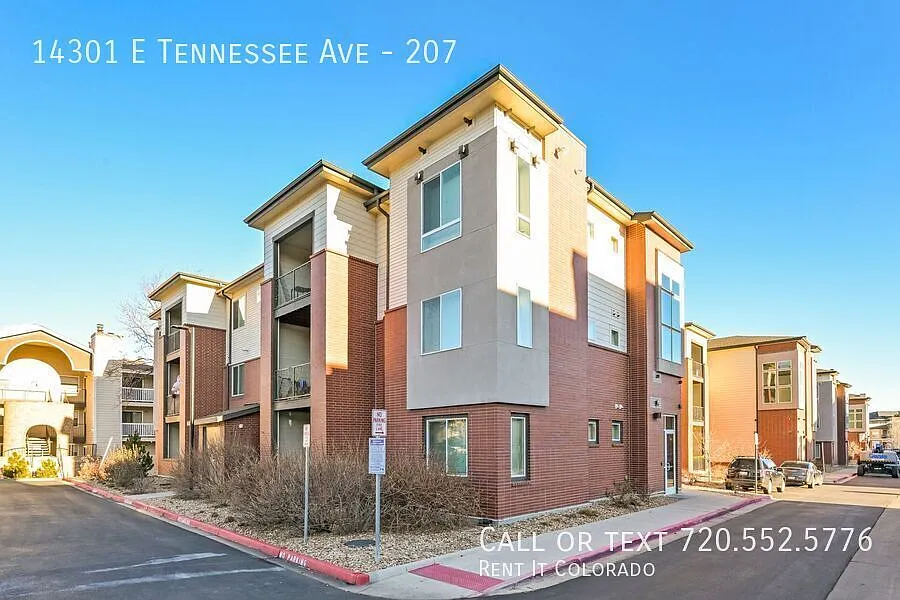 Building Photo - 14301 E Tennessee Ave #207