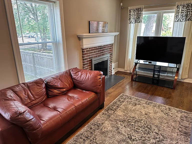 9520 S Ridgeway Ave — Photo 6