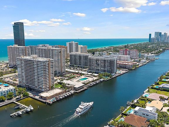 2nd image of 1965 S Ocean Dr APT 3L