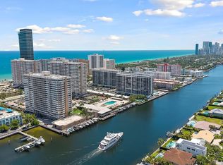 Hemispheres Condo, Hallandale, FL 33009