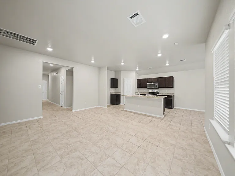 3610 Tanchico Dr — Photo 7