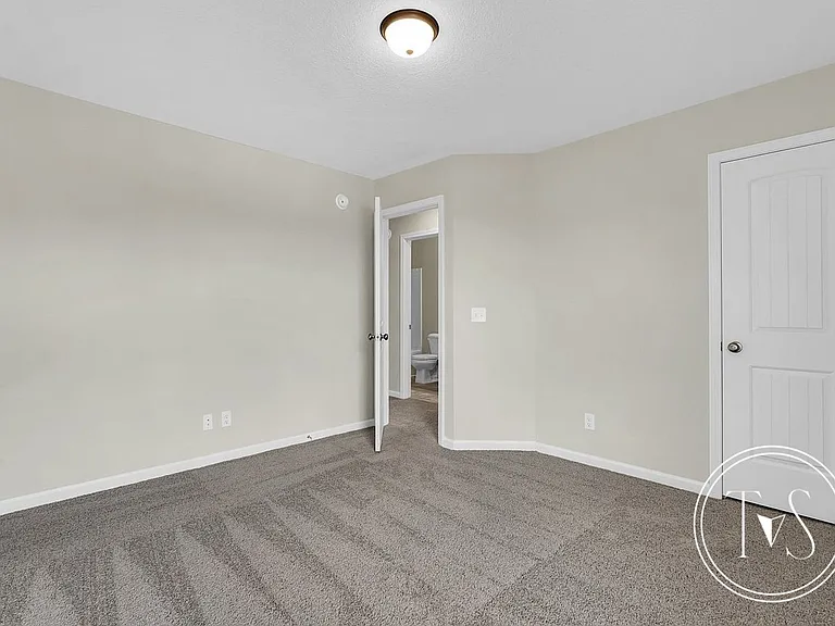 200 Alcove Ct — Photo 20