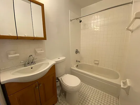 Rented by Compass | media 41