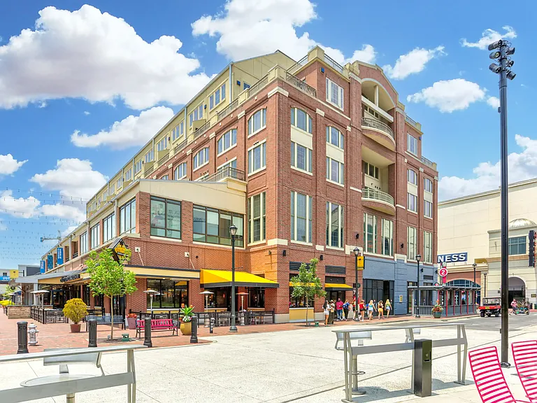 The Lofts at Atlantic Station- Exterior 7