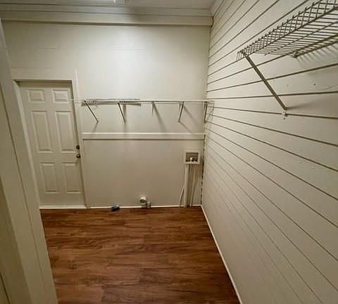 5th image of 658 Separk Cir