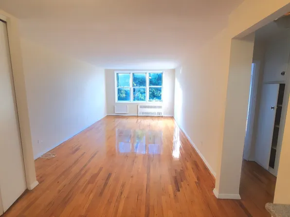 53 Wall St Floor 2, Staten Island, NY 10301