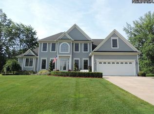 24310 Deptford Dr, Beachwood, OH